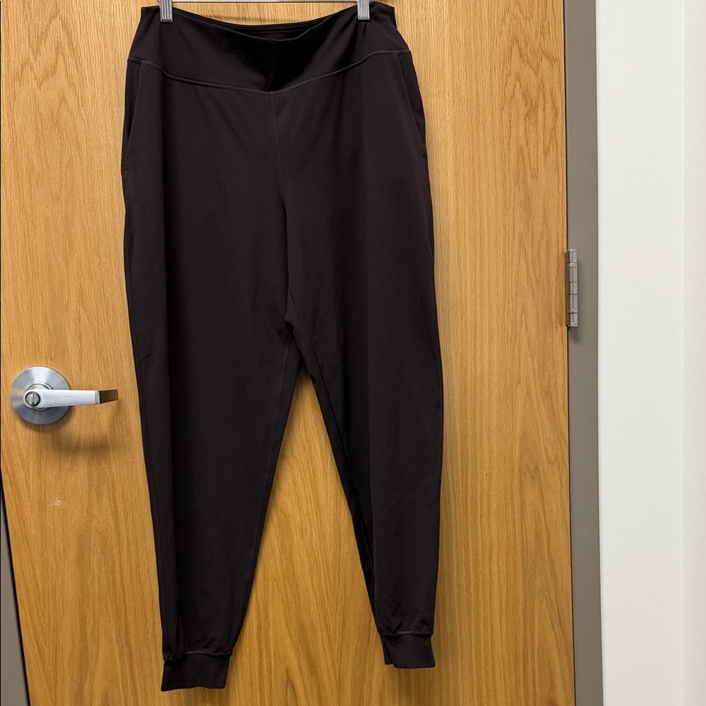Lululemon Sequoyah Brown High-Waist Athletic Athleisure Yoga Jogger Size 12